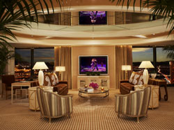 Encore Salon Suite