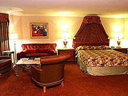 Paris Las Vegas LeMans Suite