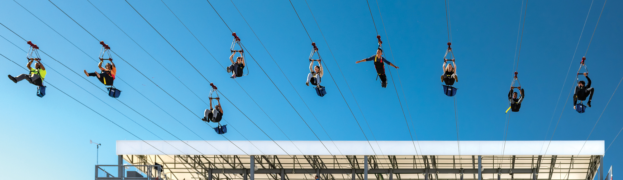 Fly LINQ attraction