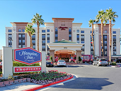 Hampton Inn Tropicana Multi