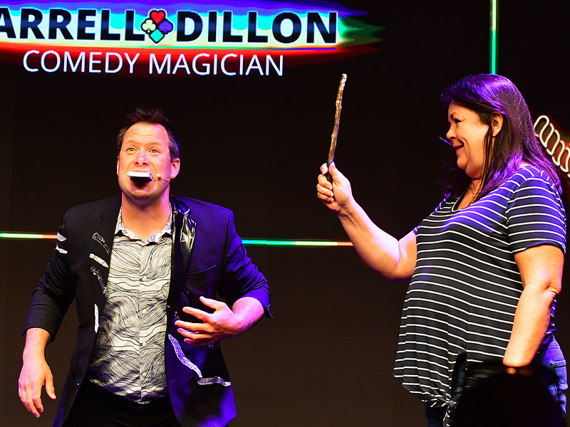 Farrell Dillon - Hilarious Magic - Farrell Dillon Slideshow 5