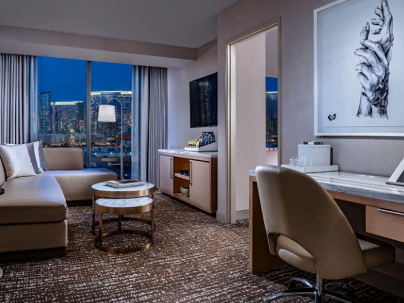 Fantasy Salon Corner View Suite