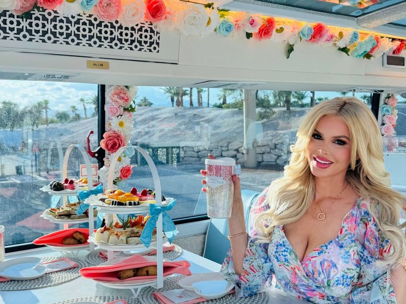 Café on the Strip - Sip, snack, and sightsee aboard one of Las Vegas’ most unique daytime experiences.