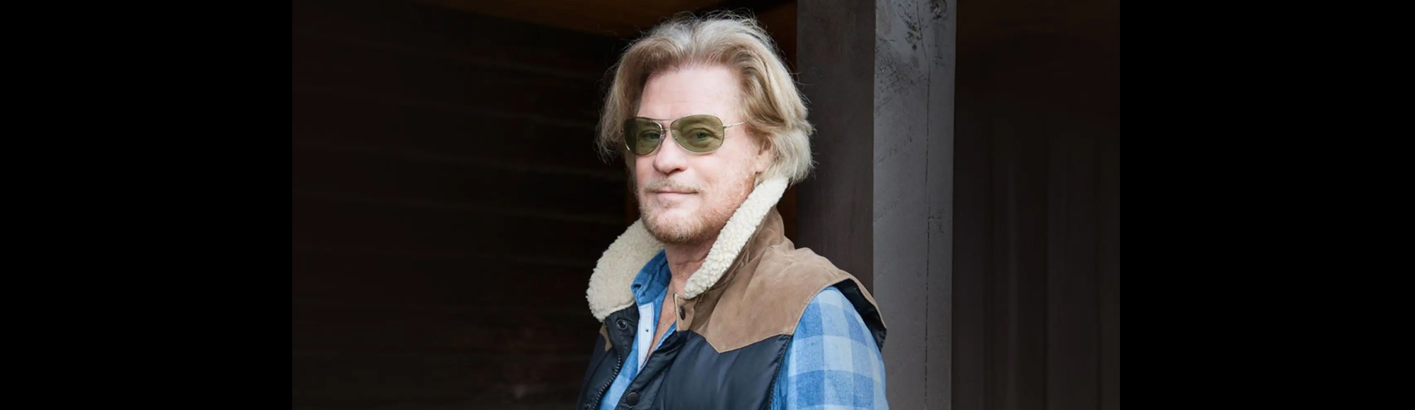 Daryl Hall with Special Guest Glenn Tilbrook show