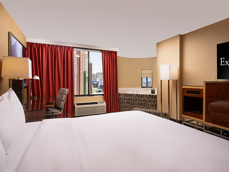 Newly Renovated Resort Superior King