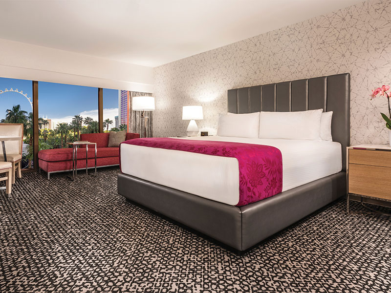 Habitat Room, 1 King, Attraction  View