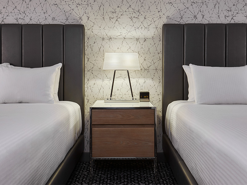 Habitat Room, 2 Queens, High Roller View