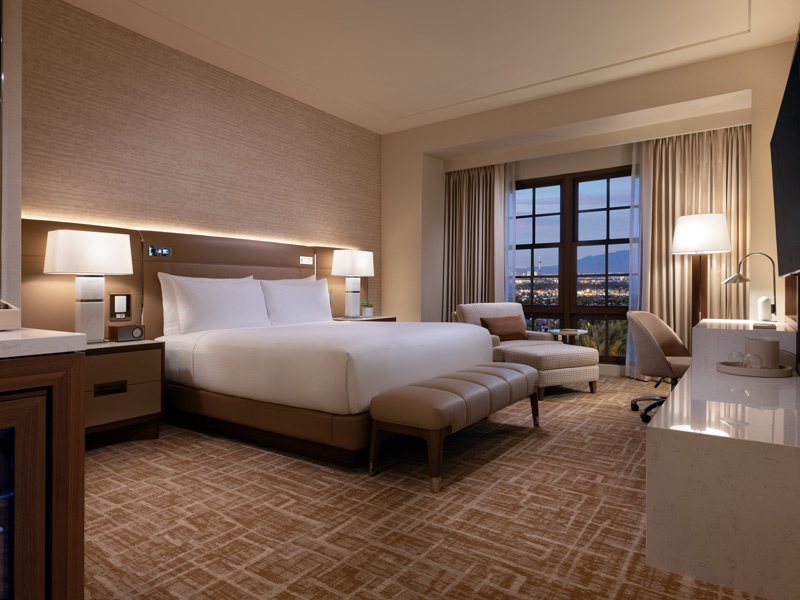 Resort View King - NEWLY REMODELED