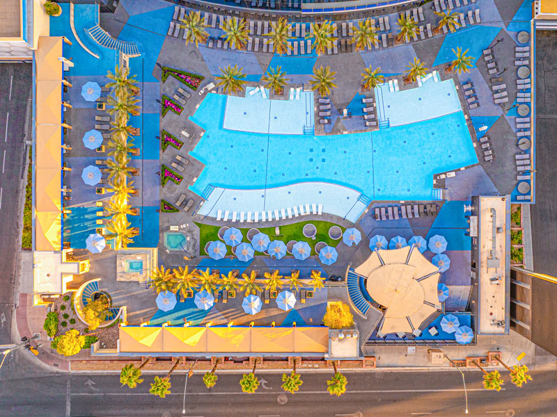 Pool - Hilton Grand Vacations Club Elara Center Strip
