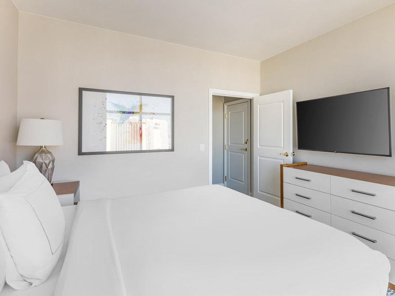 2 King Beds 2 Bedroom Suite And Sofabed
