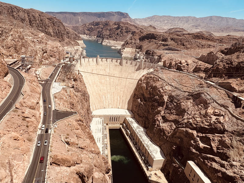 Hoover Dam Tour with Award-Winning BBQ Lunch - Hoover Dam Overview - Hoover Dam Tour with Award-Winning BBQ Lunch