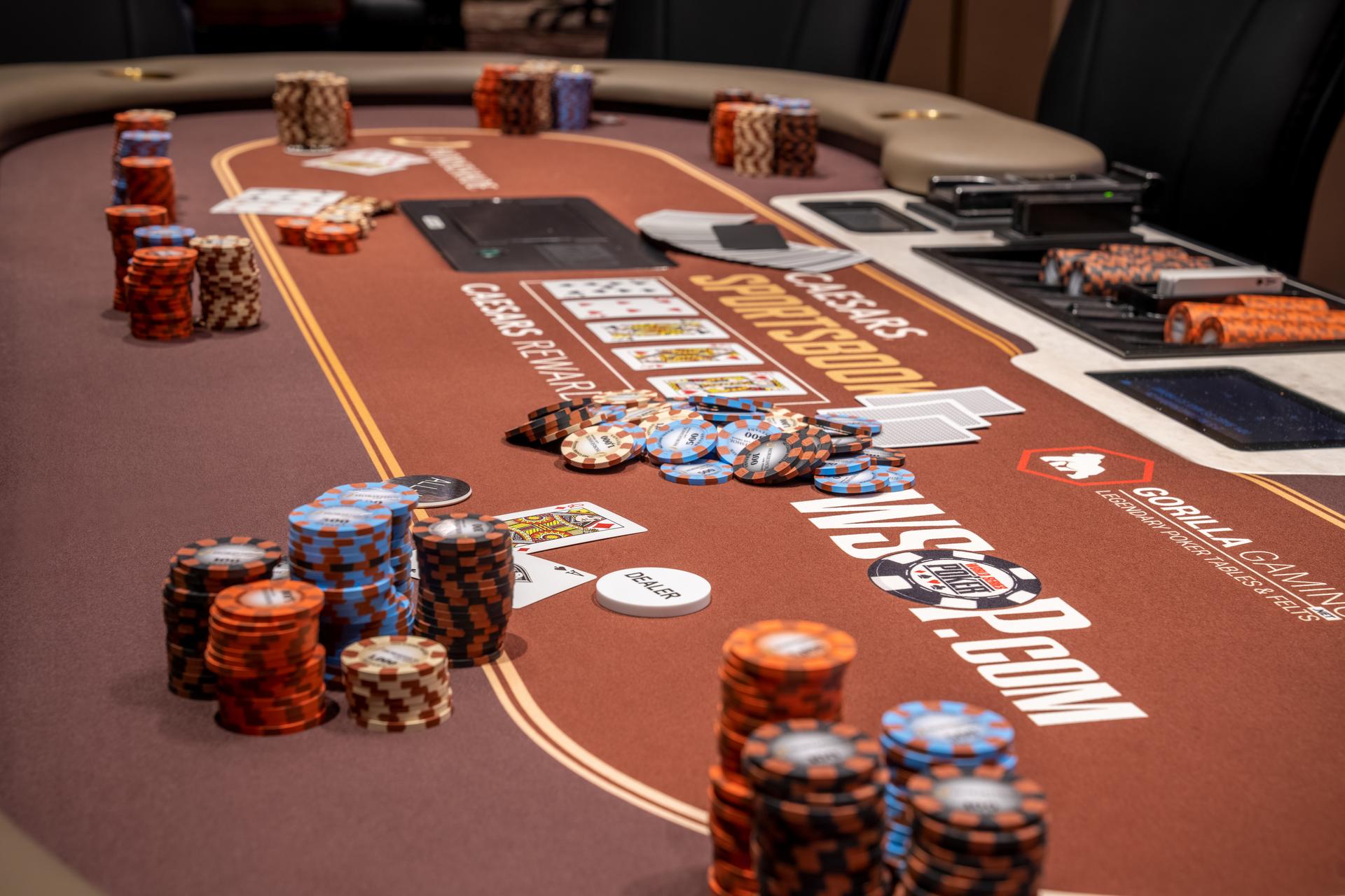 Poker Table