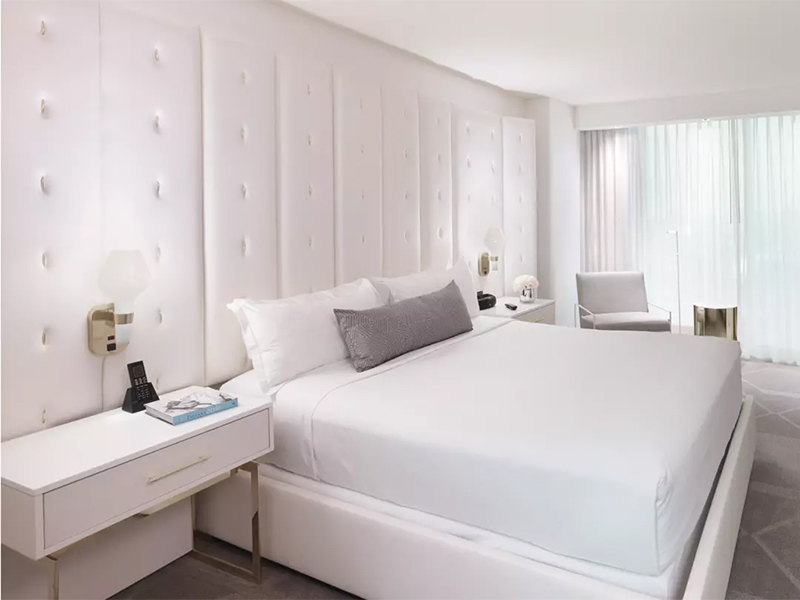 W Premier King Suite