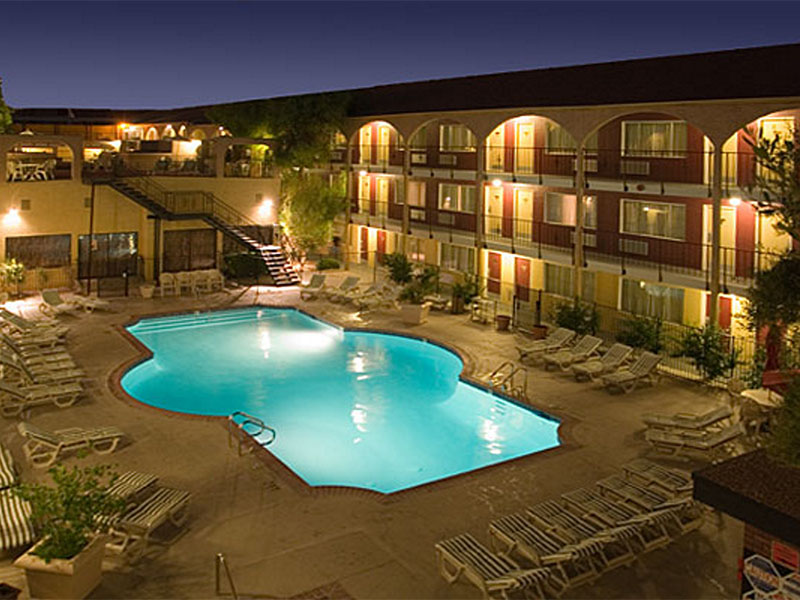 Mardi Gras Pool