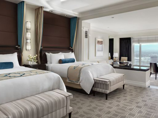 Palazzo Luxury Two Queen Suite with Prestige Club Lounge Access City View