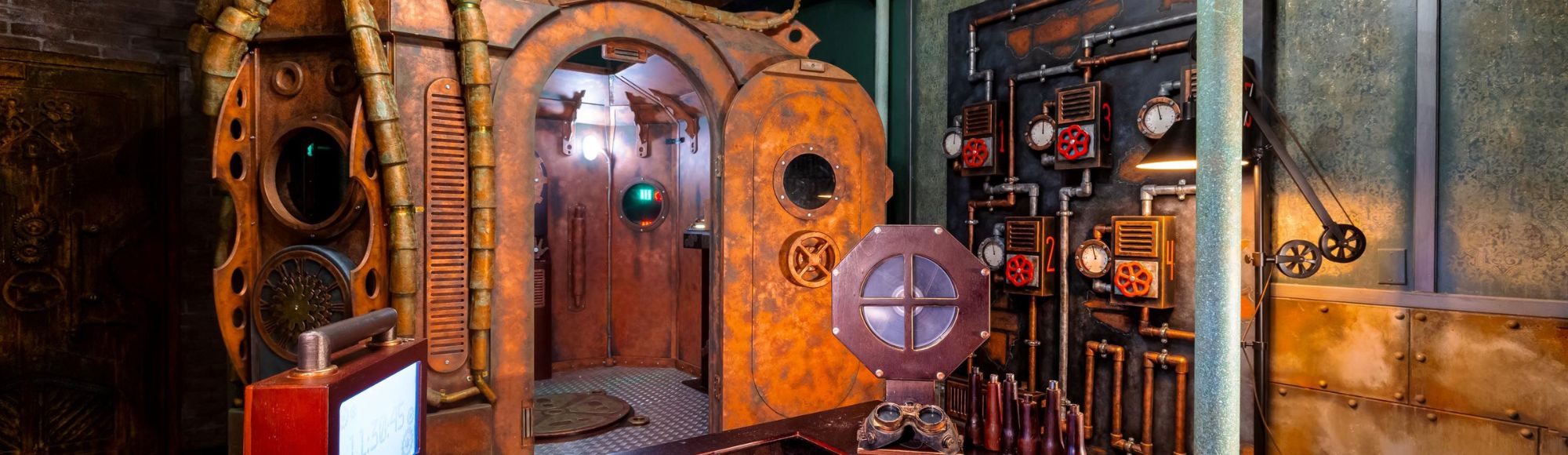 PanIQ Escape Room & Lounge attraction