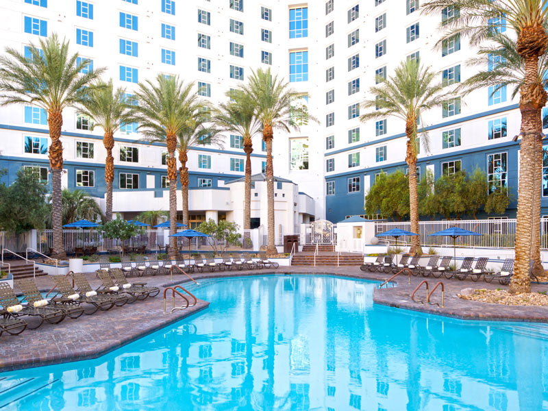 Pool - Hilton Grand Vacations Club Paradise