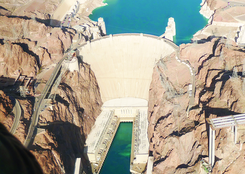 King of Canyons Landing Tour - Hoover Dam View from Helicopter