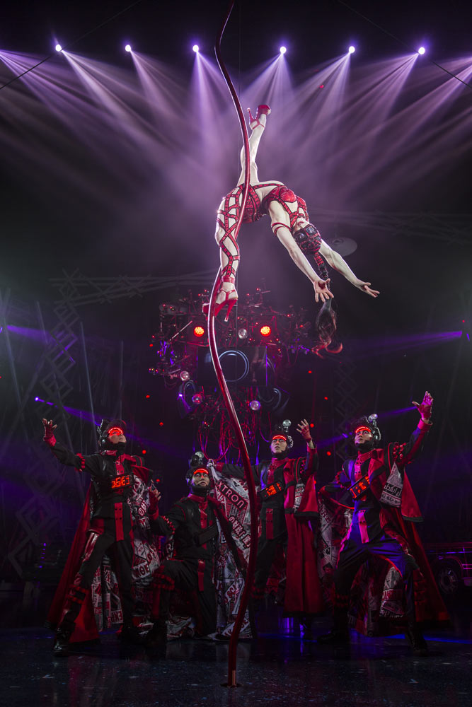 Michael Jackson ONE by Cirque du Soleil - Dirty Diana Aerialist