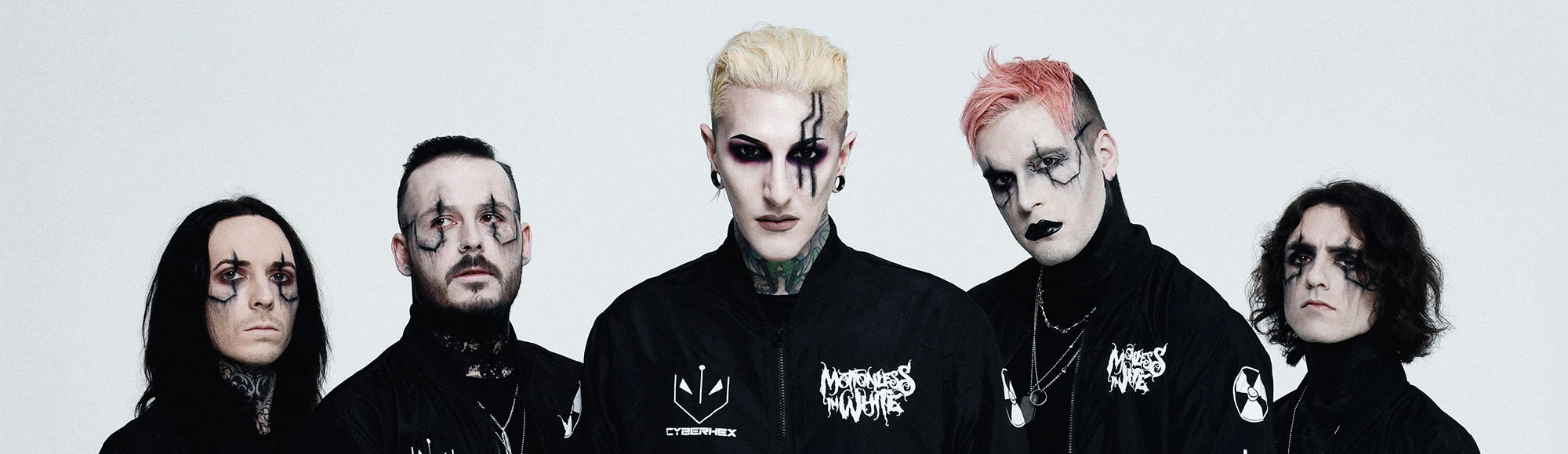 Motionless In White show