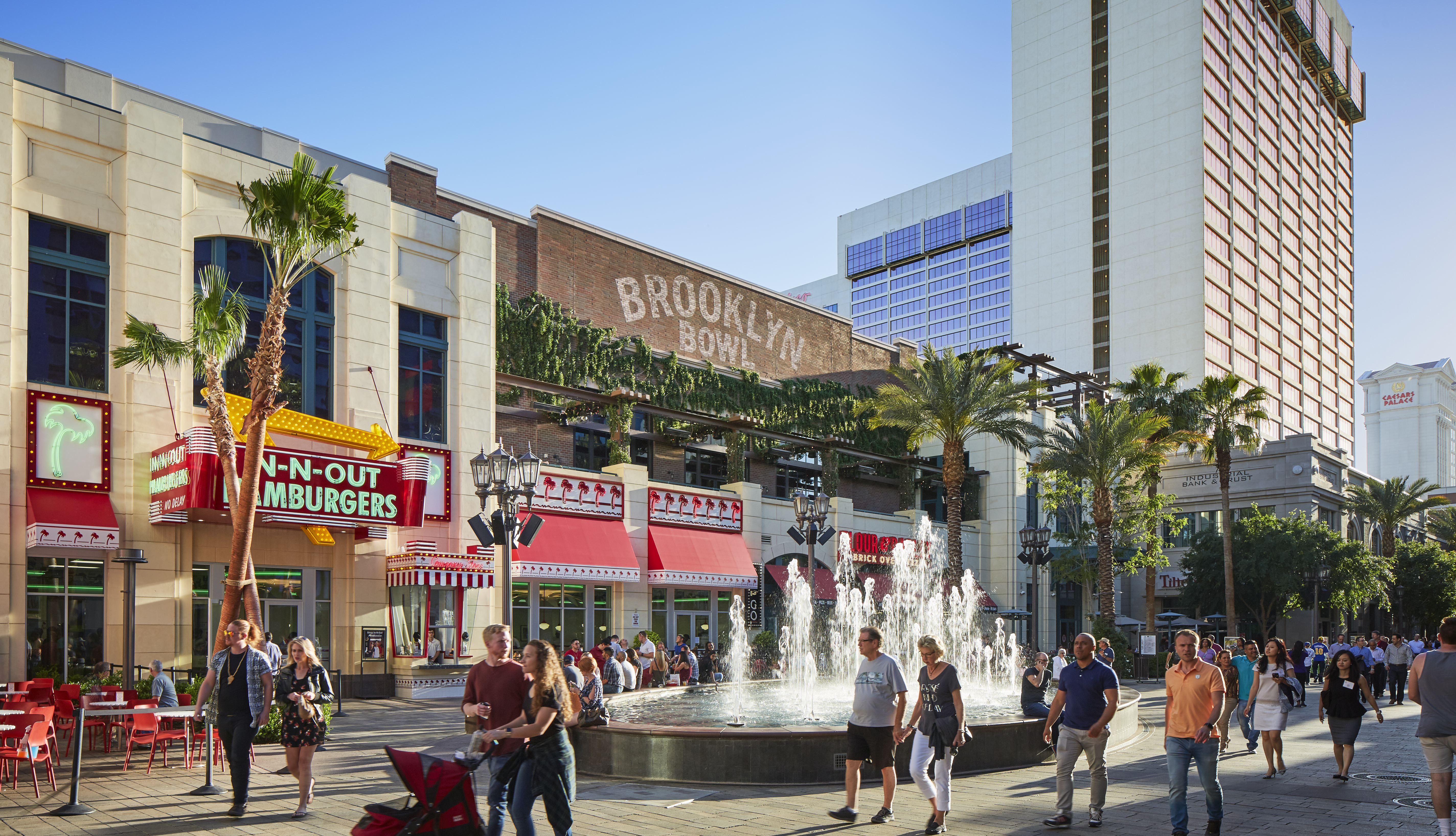 The LINQ Promenade - LINQ Promenade