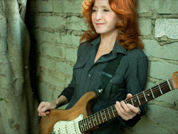 Bonnie Raitt PR
