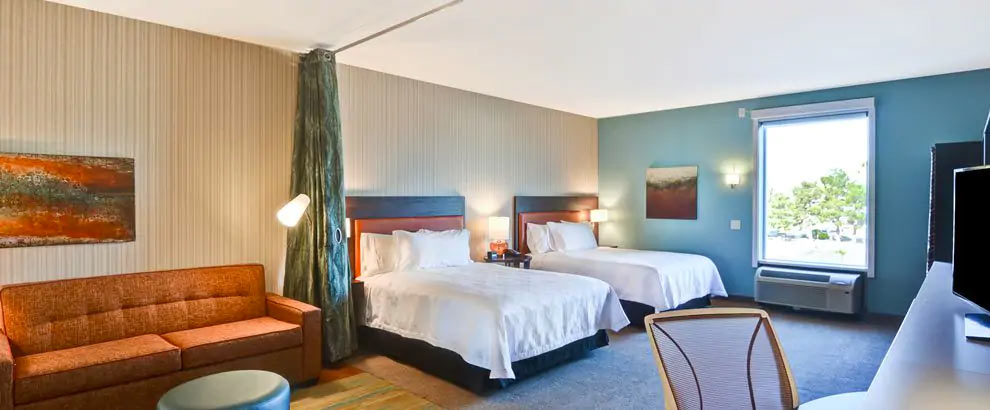 2 Queen Room