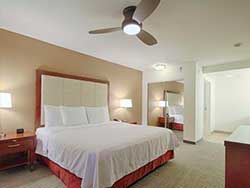 1 King & 2 Queen Beds 2 Bedroom 2 Bath Suite With Sofabed - Mobility / Hearing Accessible, Non-Smoking