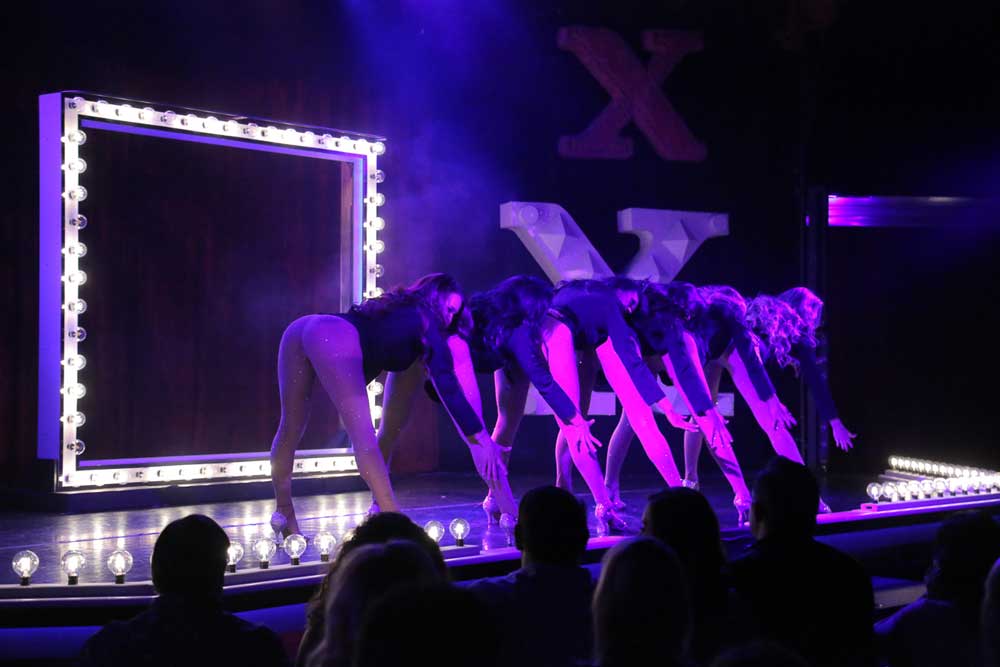 X Burlesque - Sexy Topless Revue - X Burlesque 