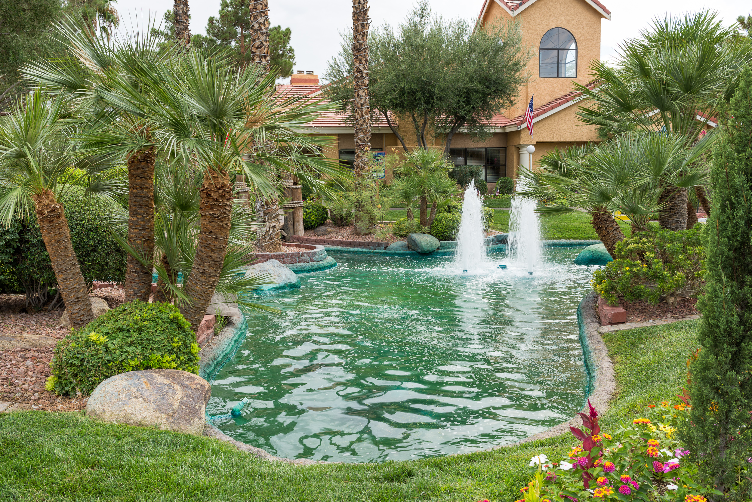 Westgate Flamingo Bay Exterior
