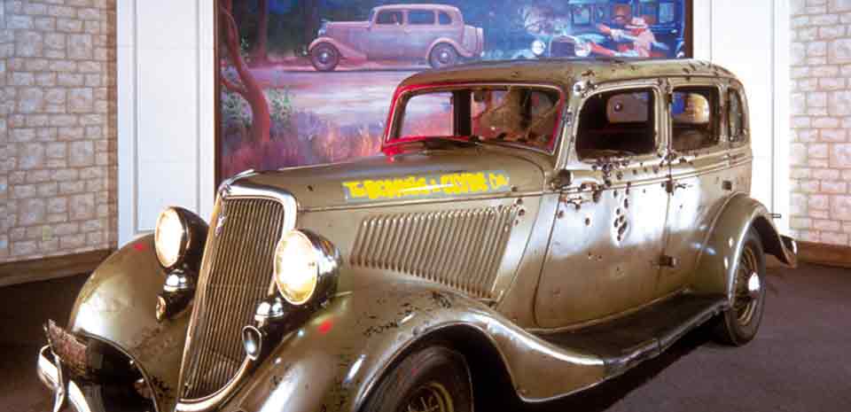 Bonnie and Clyde Getaway Car attraction