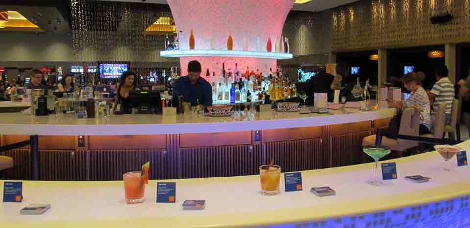 3535 Bar nightlife
