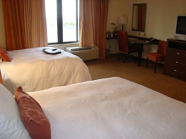 Double queen room