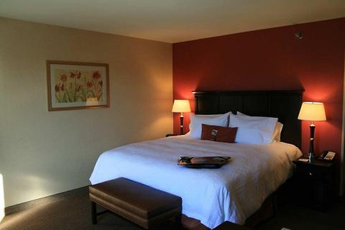 King bed room