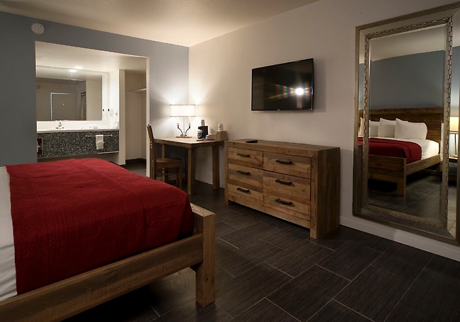 Thunderbird Hotel Las Vegas King Room 