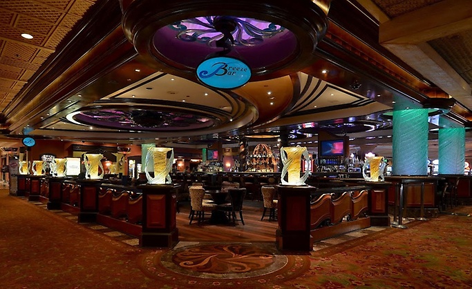 Breeze Bar