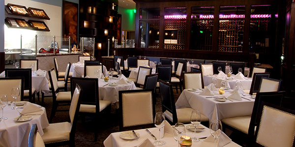 Best French Restaurants In Las Vegas Guide To This Stylish Restaurant Offers Something For Everyone From Traditional French Specialties To Modern American Dishes As Well A Selection Of Usda