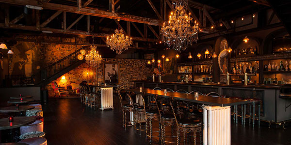 xunique-bars-commonwealth.jpg.pagespeed.ic.dWw373DQ6y.jpg