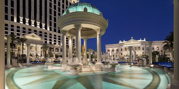 Best Pools In Vegas Guide To Garden Of The S